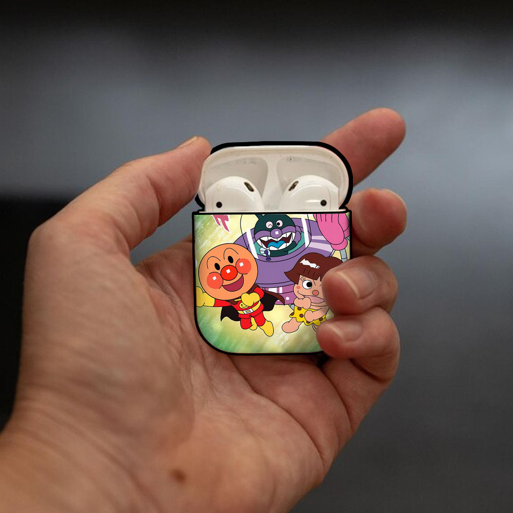 アンパンマン Anpanman AirPods 第2世代保護ケース ハードシェル ブラック 耐衝撃・防指紋・カラビナ付き