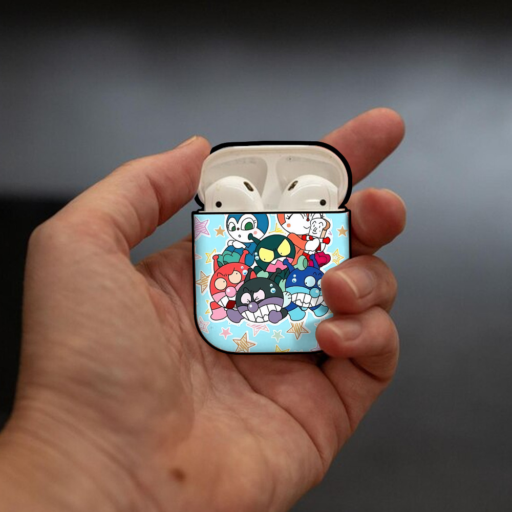 アンパンマン Anpanman AirPods 第2世代保護ケース ハードシェル ブラック 耐衝撃・防指紋・カラビナ付き