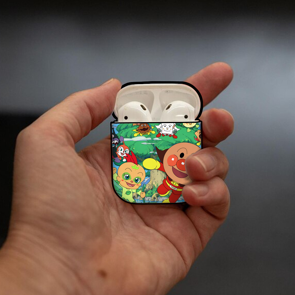 アンパンマン Anpanman AirPods 第2世代保護ケース ハードシェル ブラック 耐衝撃・防指紋・カラビナ付き