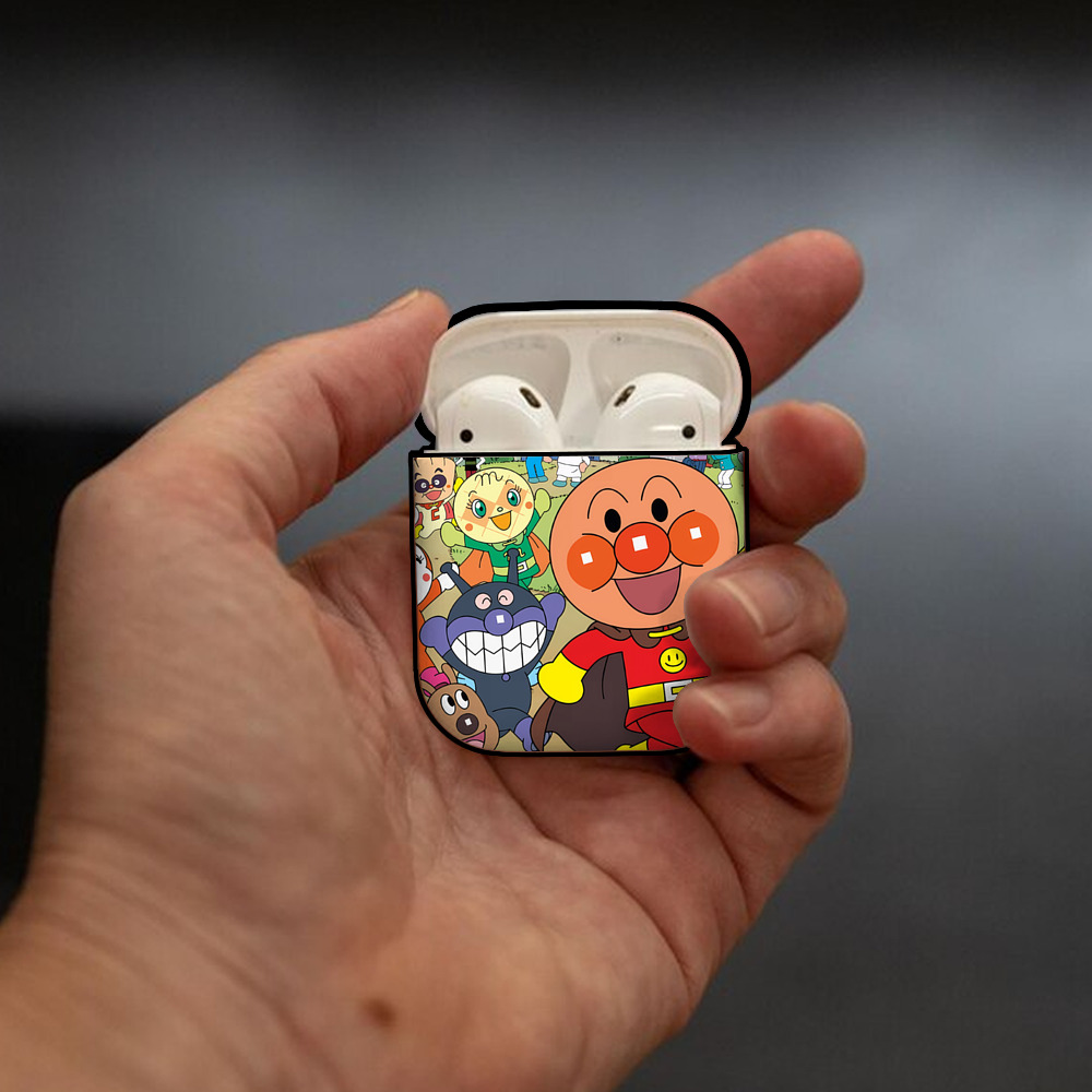 アンパンマン Anpanman AirPods 第2世代保護ケース ハードシェル ブラック 耐衝撃・防指紋・カラビナ付き