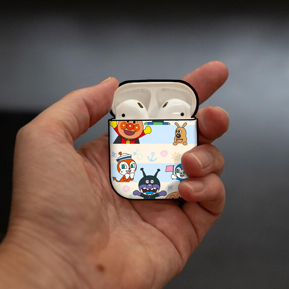 アンパンマン Anpanman AirPods 第2世代保護ケース ハードシェル ブラック 耐衝撃・防指紋・カラビナ付き