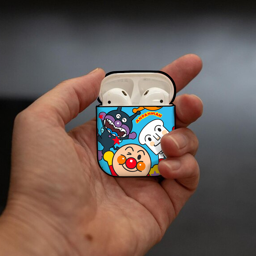 アンパンマン Anpanman AirPods 第2世代保護ケース ハードシェル ブラック 耐衝撃・防指紋・カラビナ付き