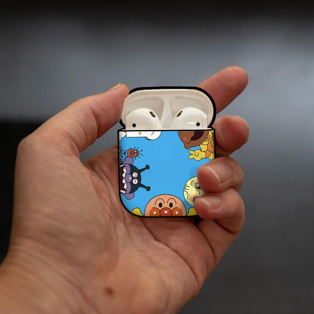 アンパンマン Anpanman AirPods 第2世代保護ケース ハードシェル ブラック 耐衝撃・防指紋・カラビナ付き