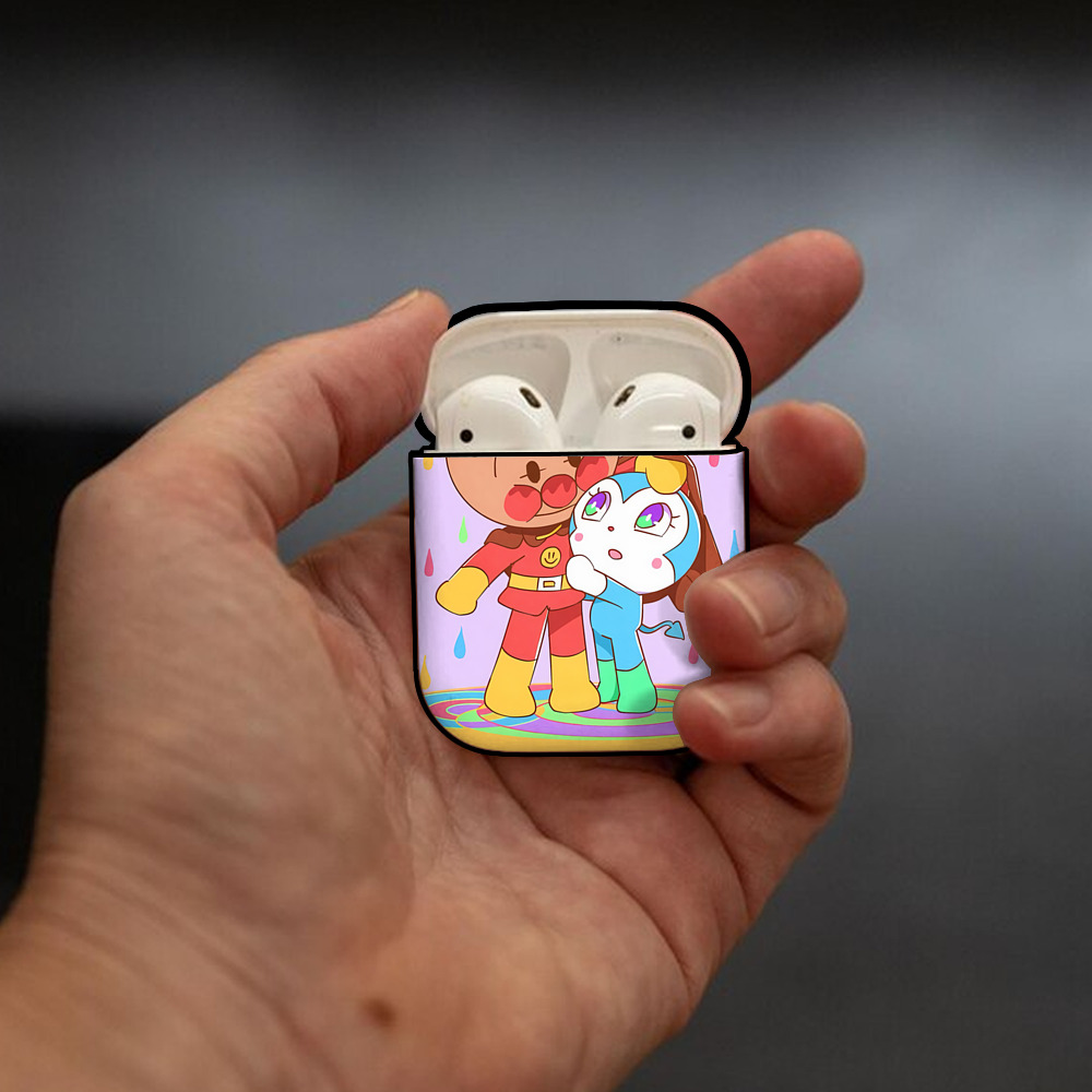 アンパンマン Anpanman AirPods 第2世代保護ケース ハードシェル ブラック 耐衝撃・防指紋・カラビナ付き