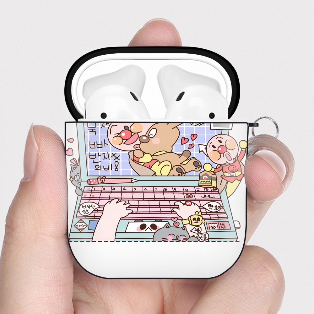 （画像用） アンパンマン Anpanman AirPods 第2世代保護ケース ハードシェル ブラック 耐衝撃・防指紋・カラビナ付き