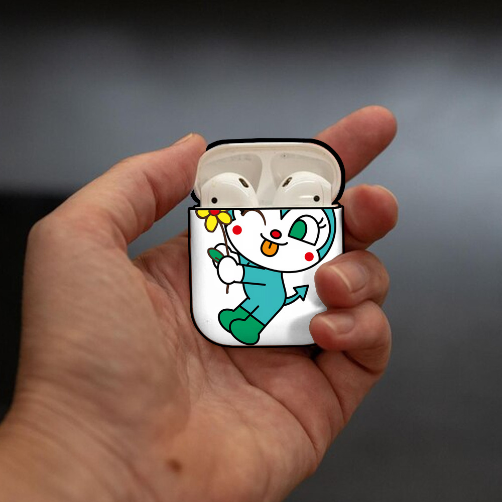 アンパンマン Anpanman AirPods 第2世代保護ケース ハードシェル ブラック 耐衝撃・防指紋・カラビナ付き