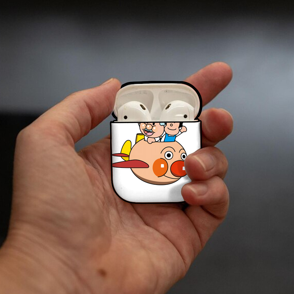 アンパンマン Anpanman AirPods 第2世代保護ケース ハードシェル ブラック 耐衝撃・防指紋・カラビナ付き
