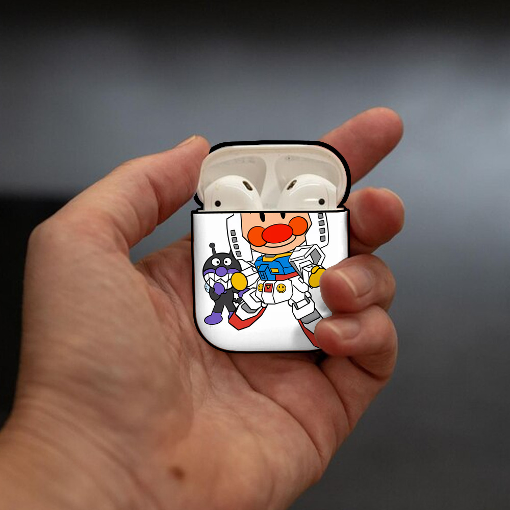 アンパンマン Anpanman AirPods 第2世代保護ケース ハードシェル ブラック 耐衝撃・防指紋・カラビナ付き
