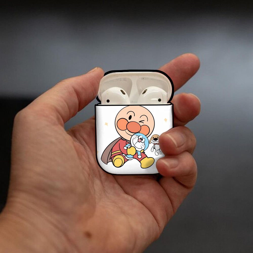 アンパンマン Anpanman AirPods 第2世代保護ケース ハードシェル ブラック 耐衝撃・防指紋・カラビナ付き