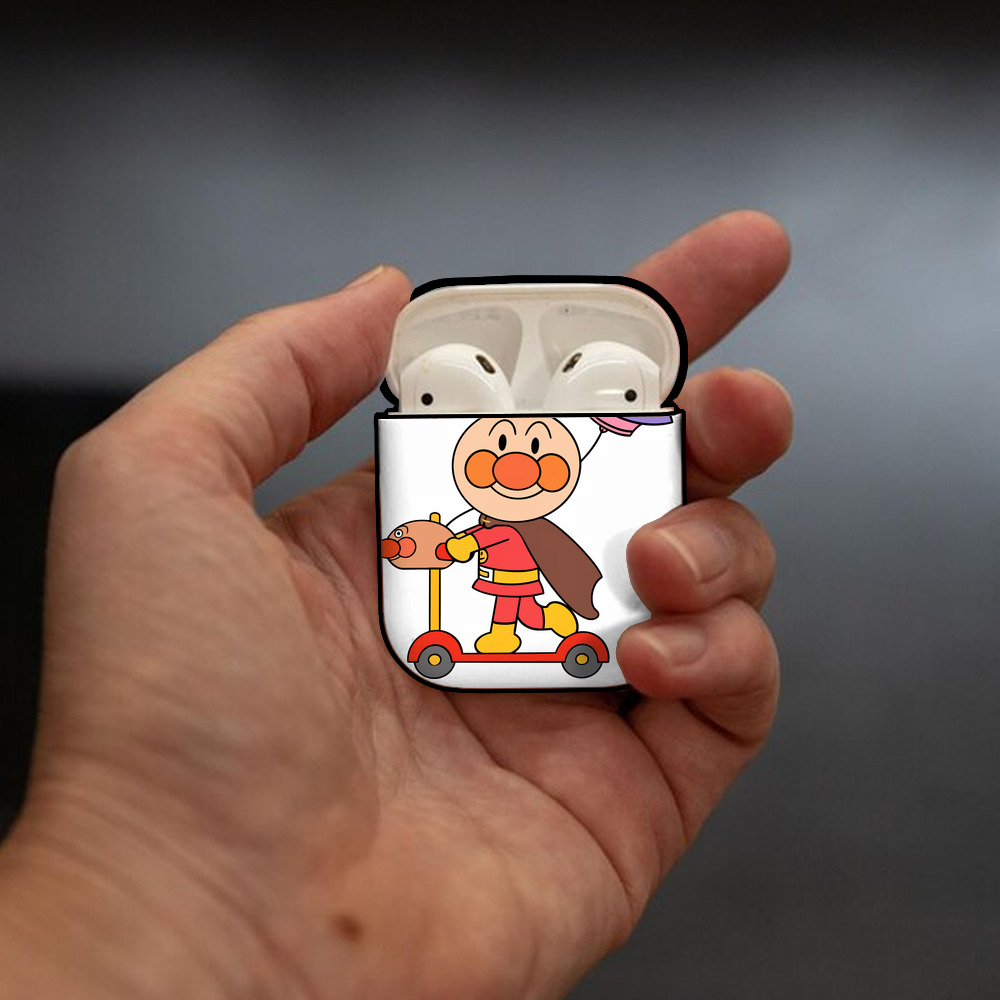 アンパンマン Anpanman AirPods 第2世代保護ケース ハードシェル ブラック 耐衝撃・防指紋・カラビナ付き