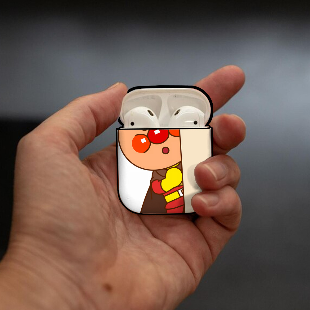 アンパンマン Anpanman AirPods 第2世代保護ケース ハードシェル ブラック 耐衝撃・防指紋・カラビナ付き