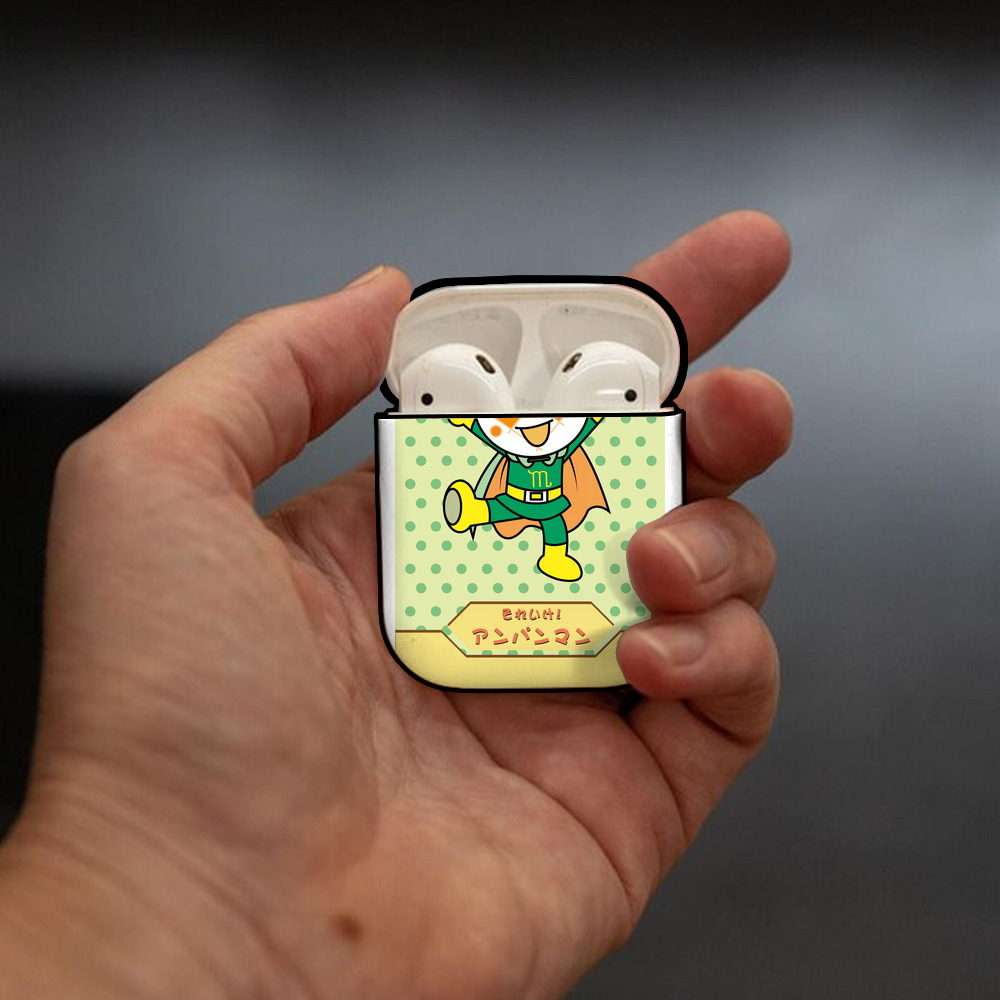 アンパンマン Anpanman AirPods 第2世代保護ケース ハードシェル ブラック 耐衝撃・防指紋・カラビナ付き