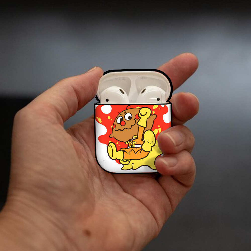 アンパンマン Anpanman AirPods 第2世代保護ケース ハードシェル ブラック 耐衝撃・防指紋・カラビナ付き