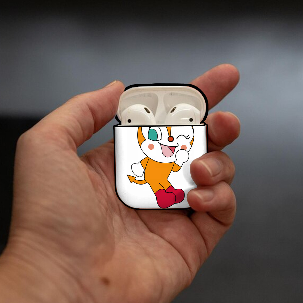 アンパンマン Anpanman AirPods 第2世代保護ケース ハードシェル ブラック 耐衝撃・防指紋・カラビナ付き