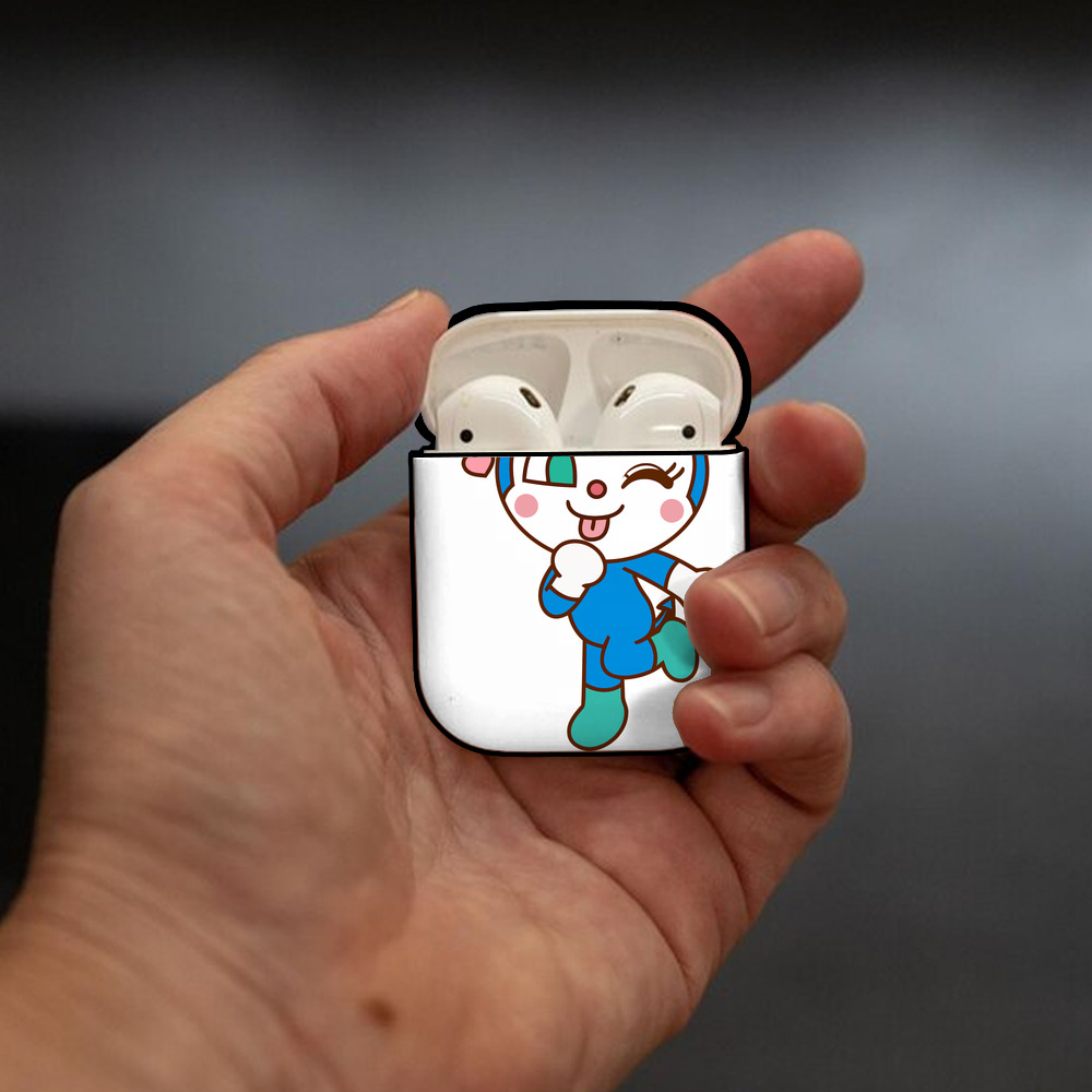 アンパンマン Anpanman AirPods 第2世代保護ケース ハードシェル ブラック 耐衝撃・防指紋・カラビナ付き