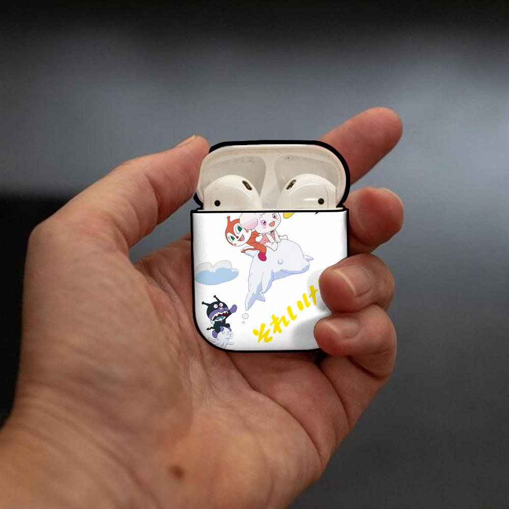 アンパンマン Anpanman AirPods 第2世代保護ケース ハードシェル ブラック 耐衝撃・防指紋・カラビナ付き