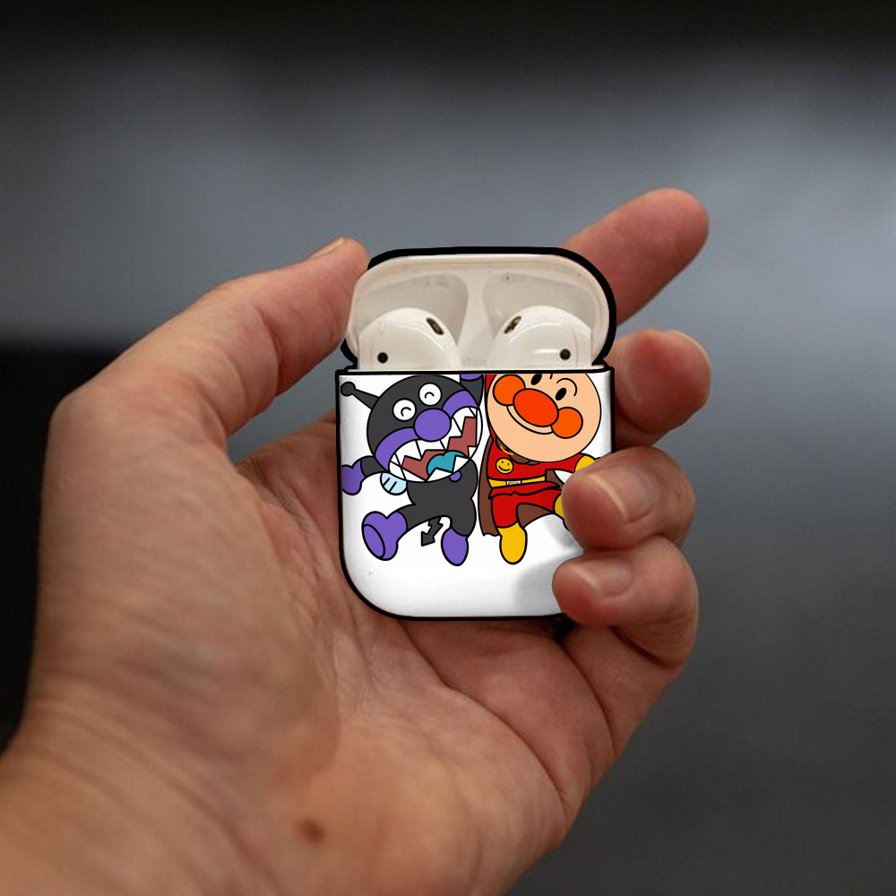 アンパンマン Anpanman AirPods 第2世代保護ケース ハードシェル ブラック 耐衝撃・防指紋・カラビナ付き