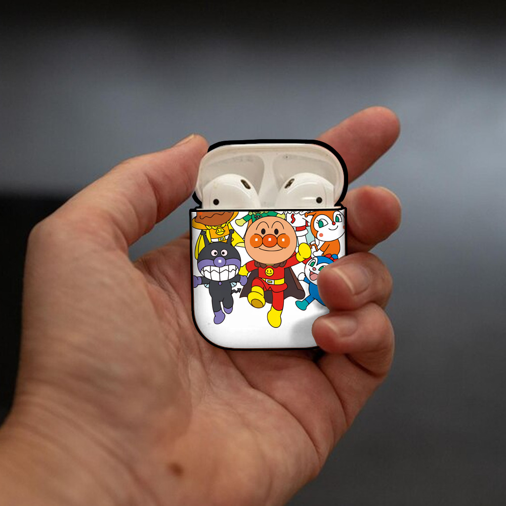 アンパンマン Anpanman AirPods 第2世代保護ケース ハードシェル ブラック 耐衝撃・防指紋・カラビナ付き