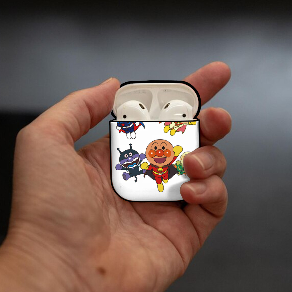 アンパンマン Anpanman AirPods 第2世代保護ケース ハードシェル ブラック 耐衝撃・防指紋・カラビナ付き