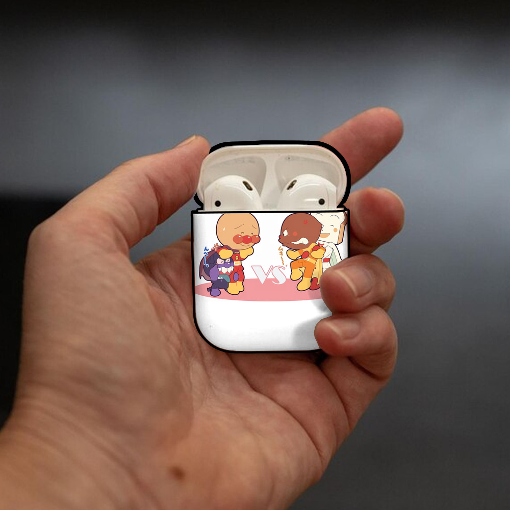 アンパンマン Anpanman AirPods 第2世代保護ケース ハードシェル ブラック 耐衝撃・防指紋・カラビナ付き