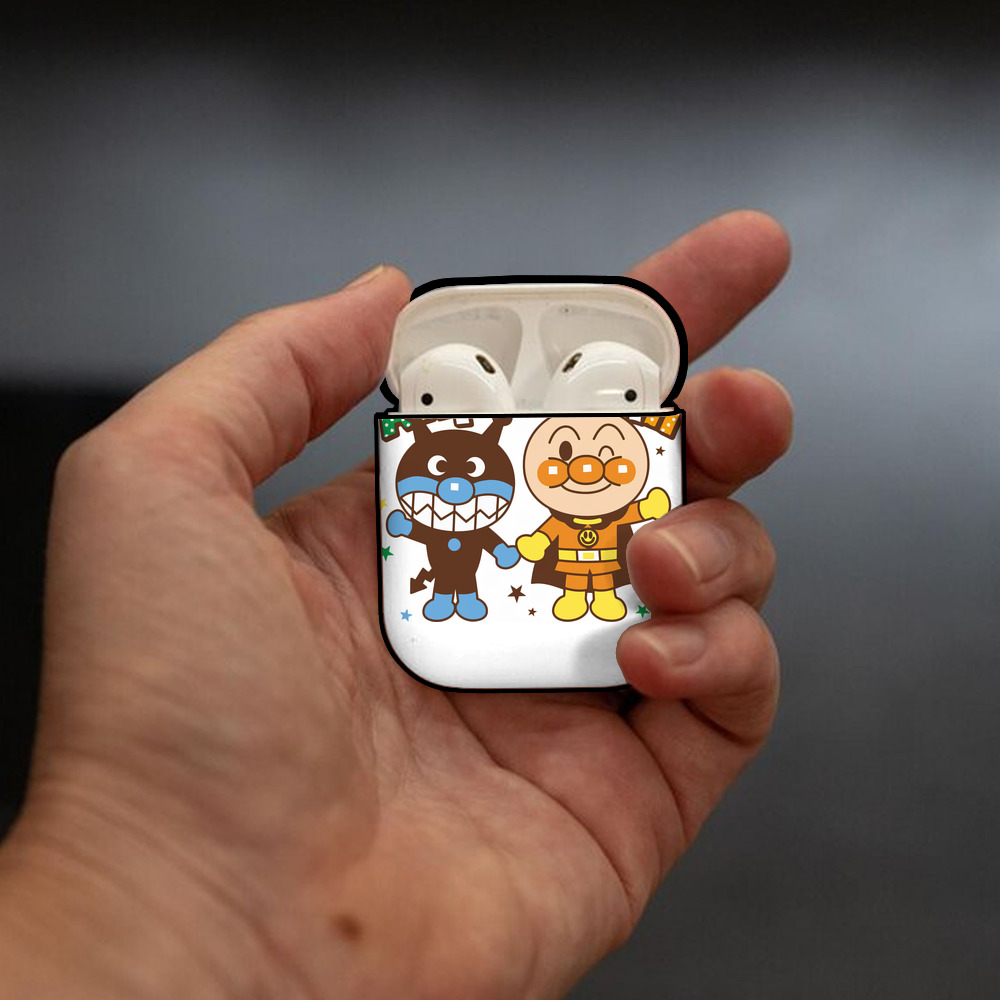 アンパンマン Anpanman AirPods 第2世代保護ケース ハードシェル ブラック 耐衝撃・防指紋・カラビナ付き