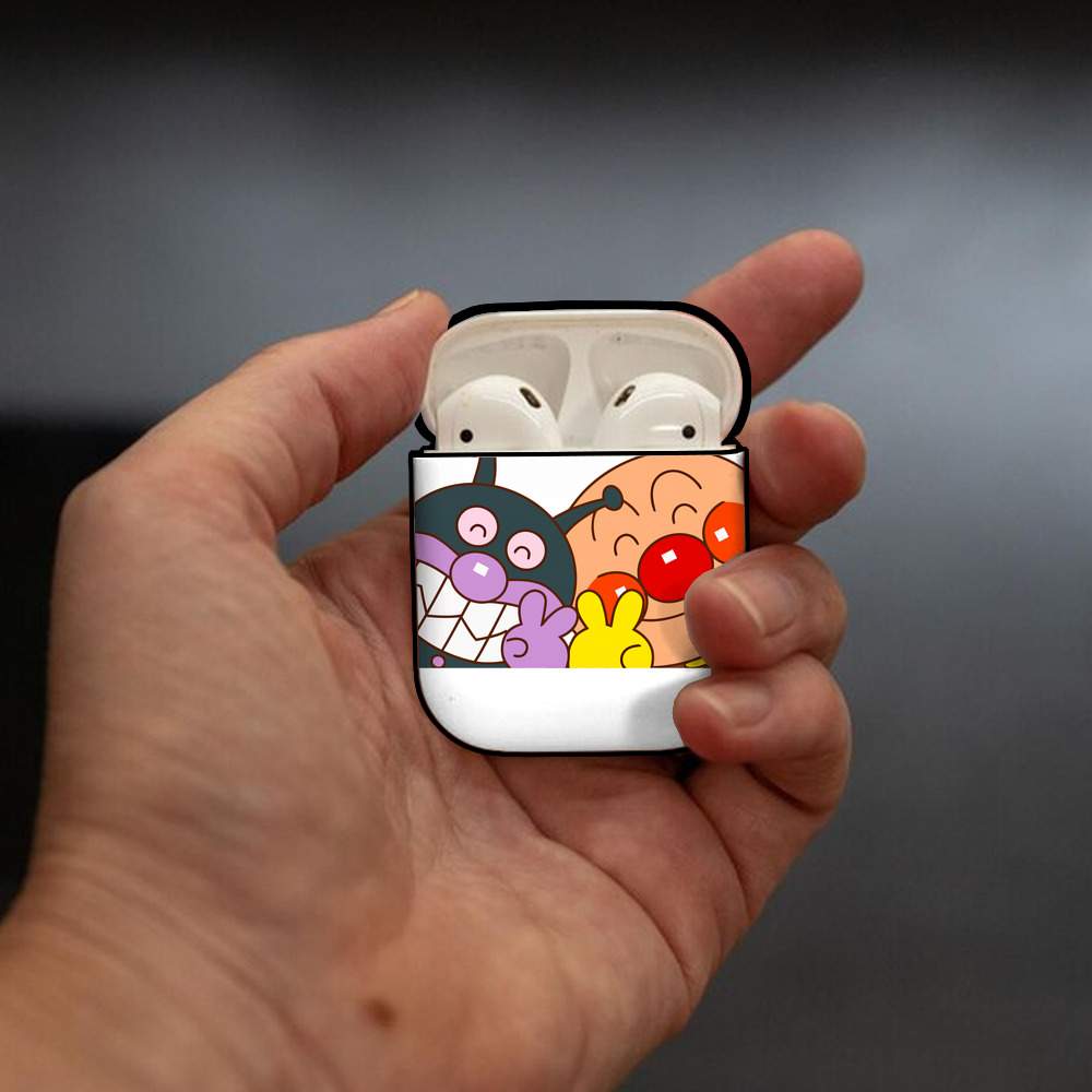 アンパンマン Anpanman AirPods 第2世代保護ケース ハードシェル ブラック 耐衝撃・防指紋・カラビナ付き