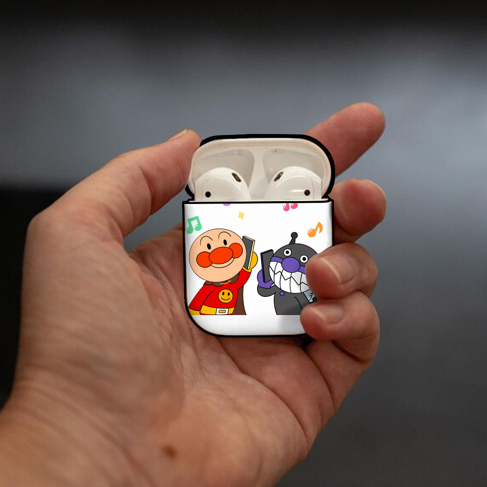 アンパンマン Anpanman AirPods 第2世代保護ケース ハードシェル ブラック 耐衝撃・防指紋・カラビナ付き