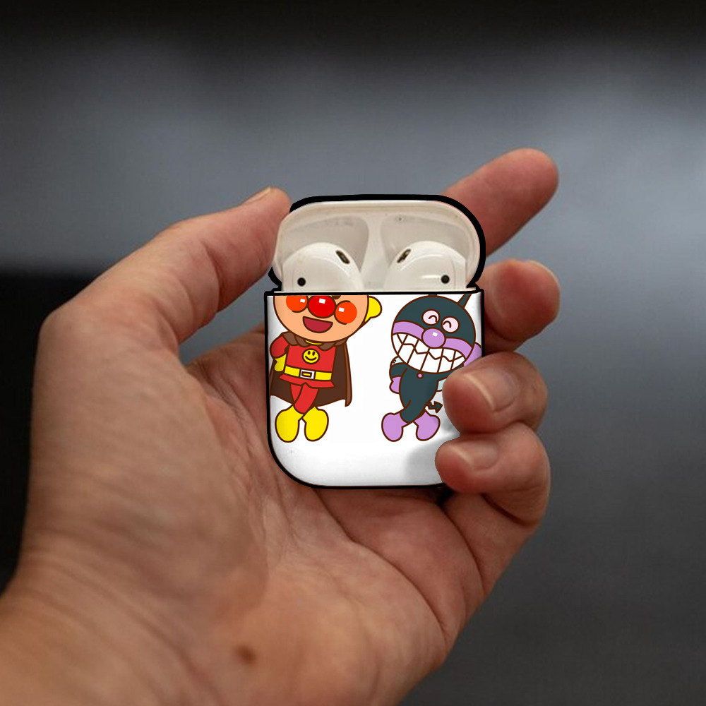 アンパンマン Anpanman AirPods 第2世代保護ケース ハードシェル ブラック 耐衝撃・防指紋・カラビナ付き