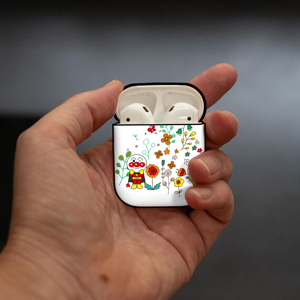 アンパンマン Anpanman AirPods 第2世代保護ケース ハードシェル ブラック 耐衝撃・防指紋・カラビナ付き